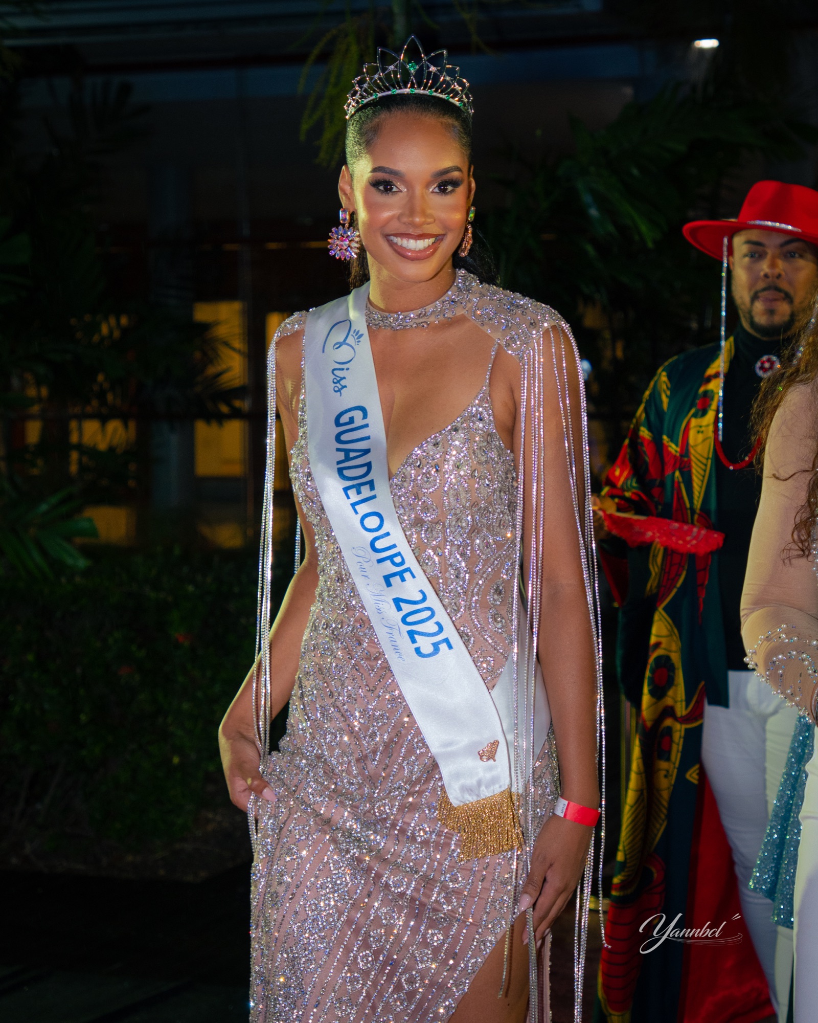 Invité du Mad Dance Gala sur le tapis rouge — photographie 12