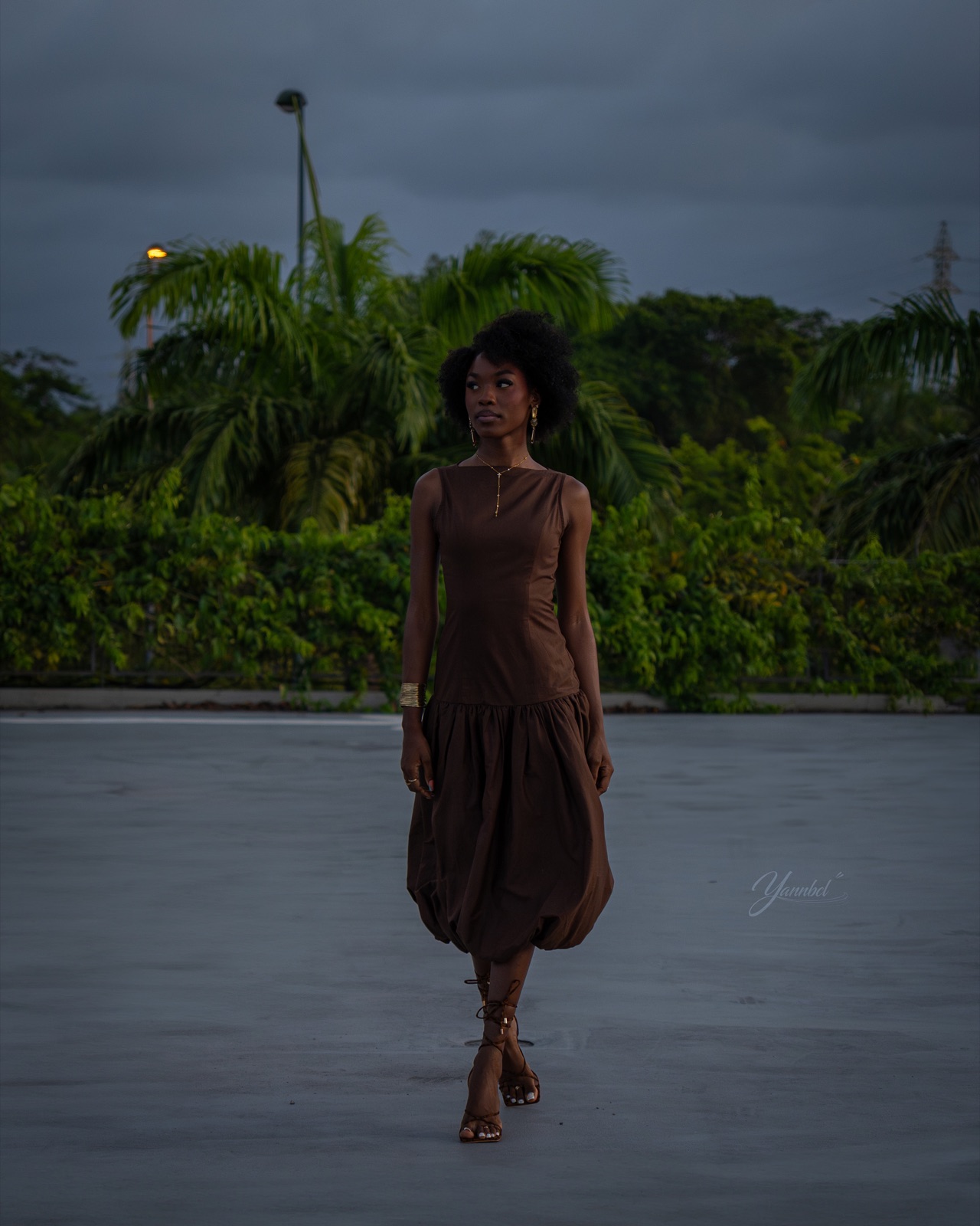 Portrait lifestyle d’Oxy.od dans un parking — photographie 2