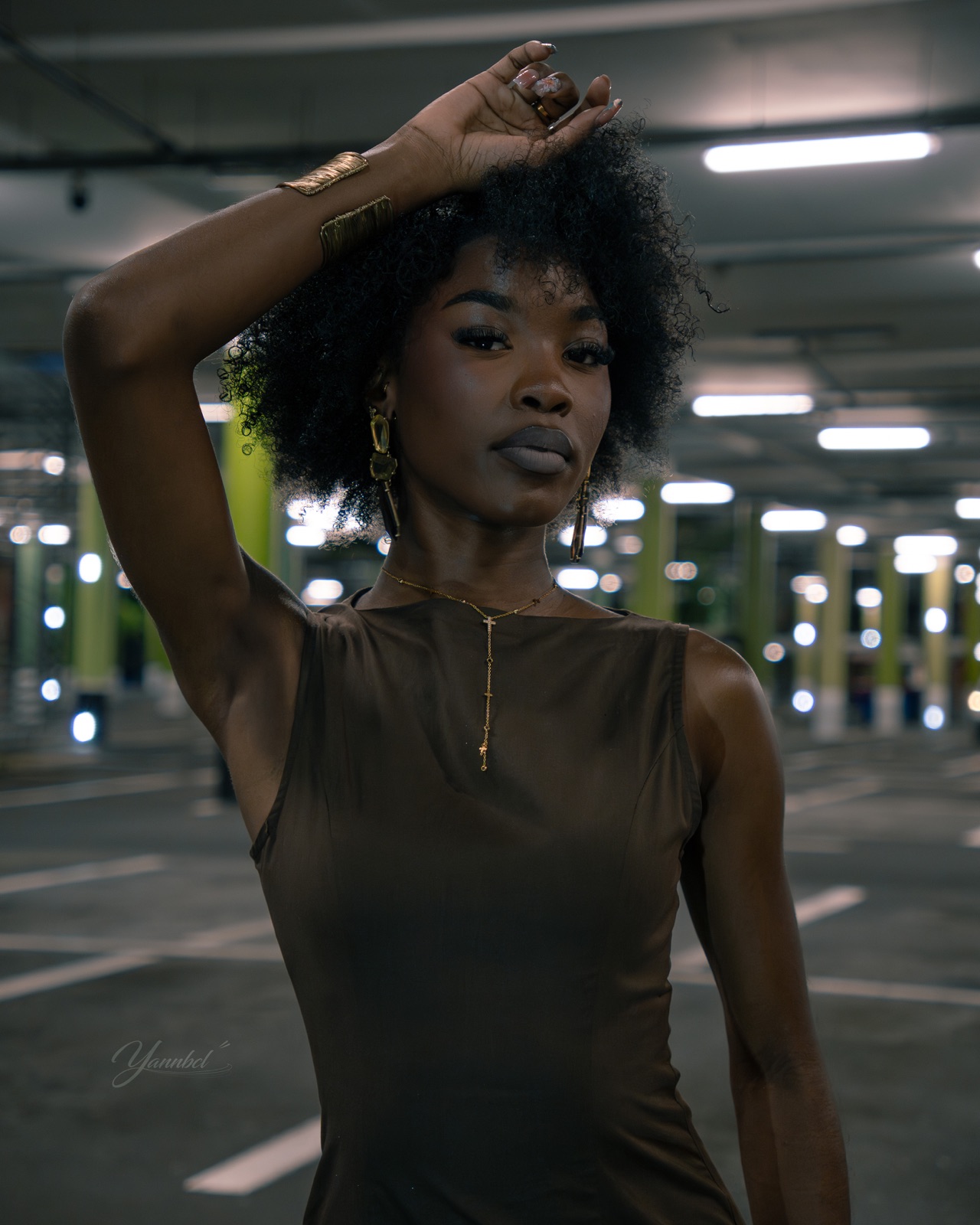 Portrait lifestyle d’Oxy.od dans un parking — photographie 14