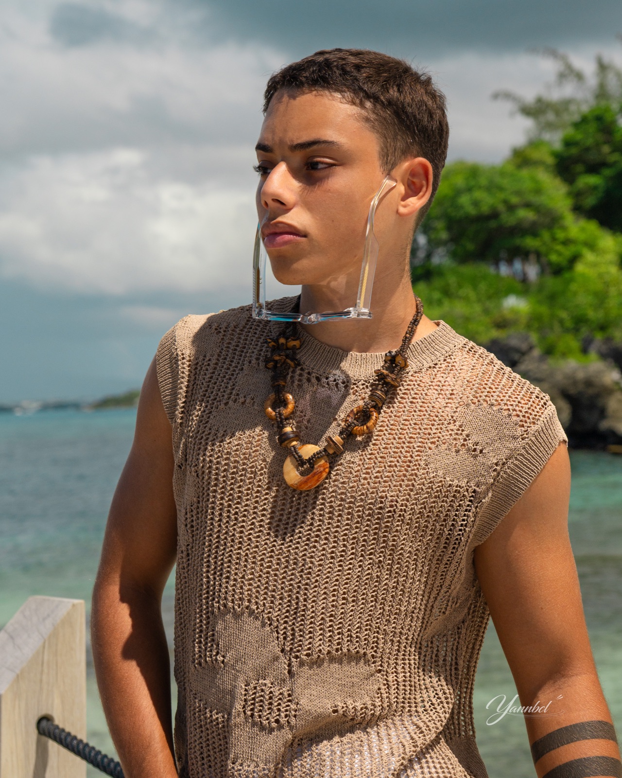 Épreuve shooting en bord de mer de Top Model Europe Caraïbes 2025 — photographie 1